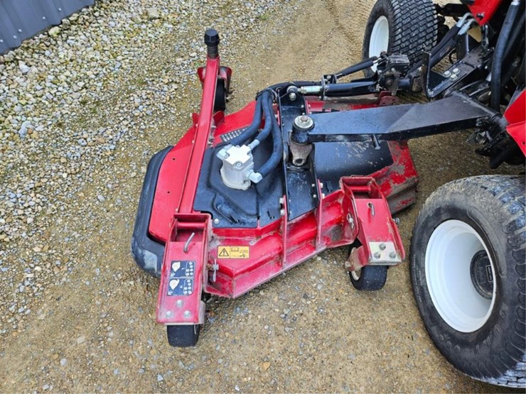 2015-toro-groundsmaster-4000d-image-10