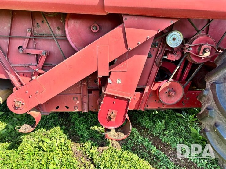 case-ih-1680-image-66