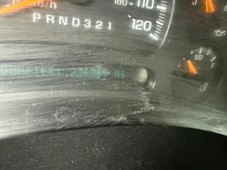 2006-chevy-silverado-1500-ls-truck-image-15