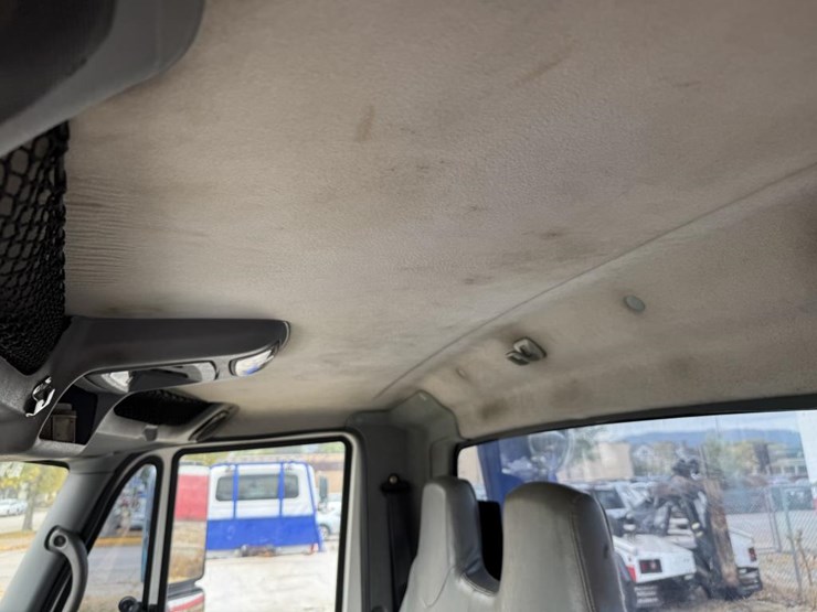 2006-international-durastar-4300-image-49