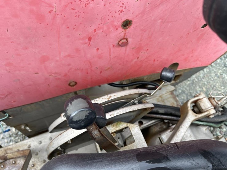 massey-ferguson-260-image-50