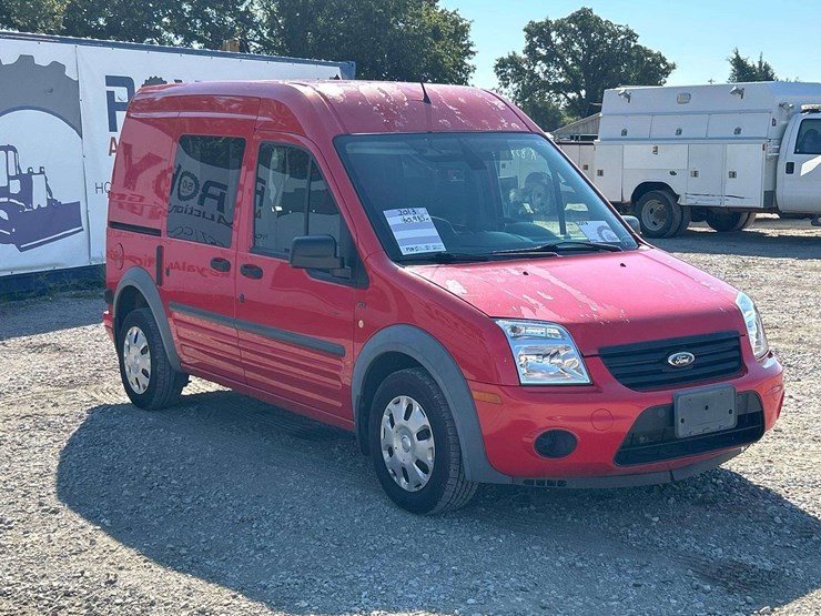 2013-ford-transit-connect-image-2