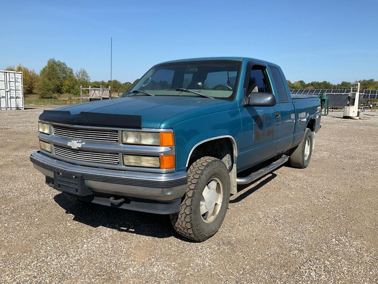 1998-chevrolet-k1500-image-1