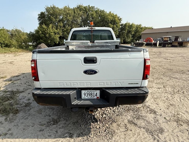 2013-ford-f350-image-4