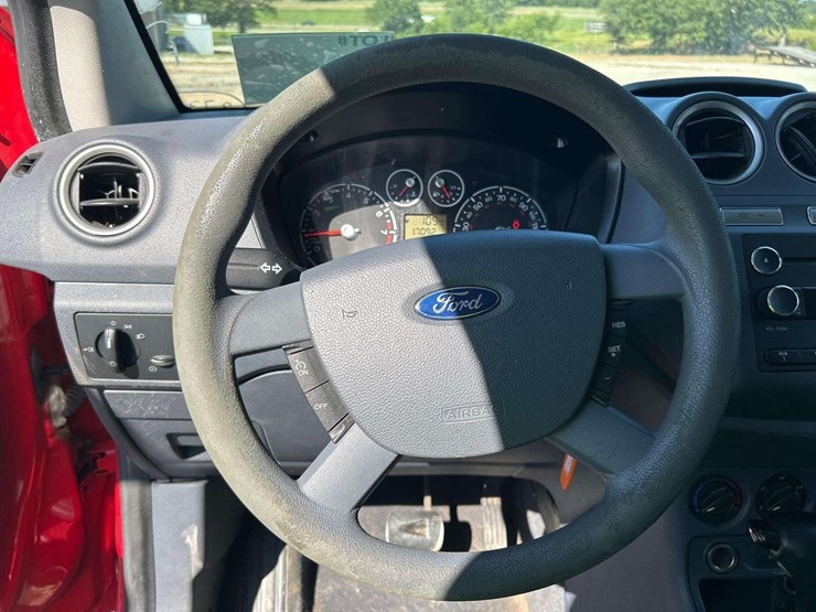 2013-ford-transit-connect-image-14