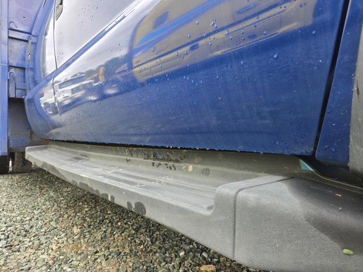 2009-ford-f550-image-10