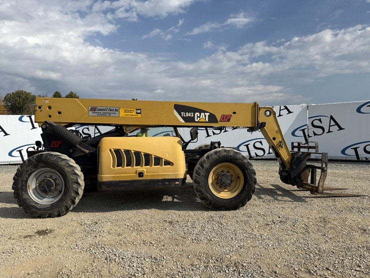 2008-caterpillar-943-image-6
