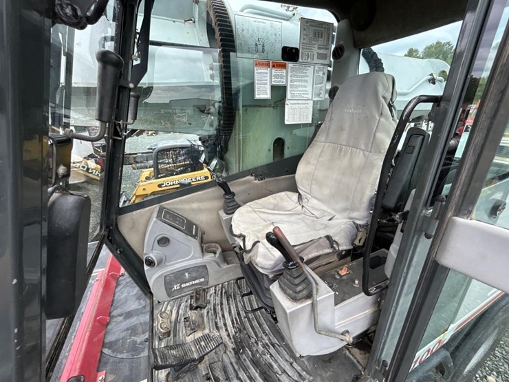 2005-gradall-xl4100-image-35