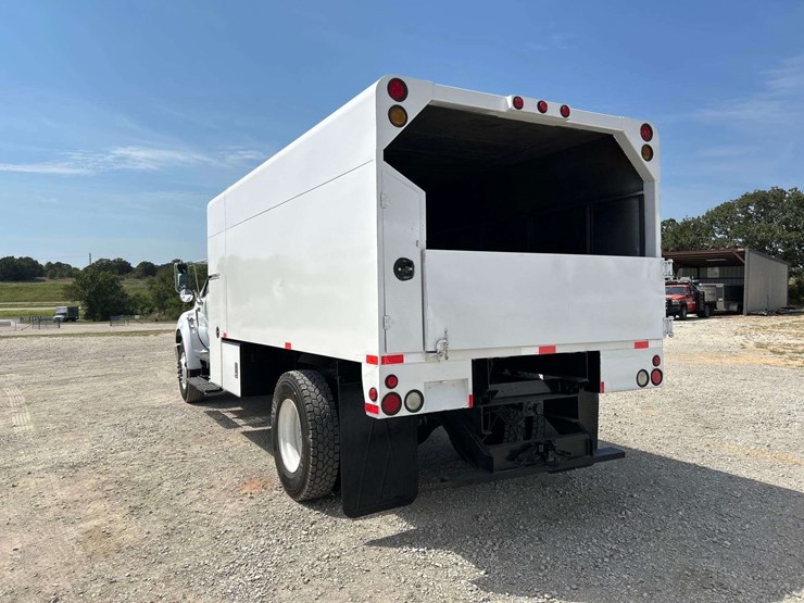 2007-ford-f750-image-2