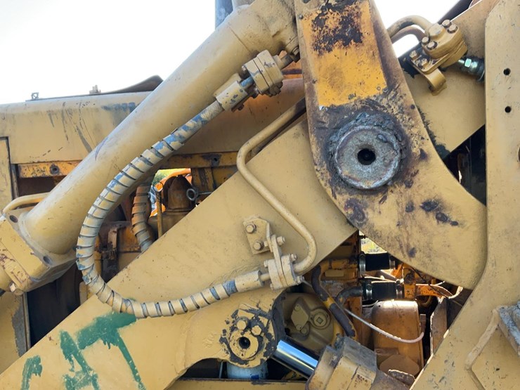 caterpillar-941b-image-21
