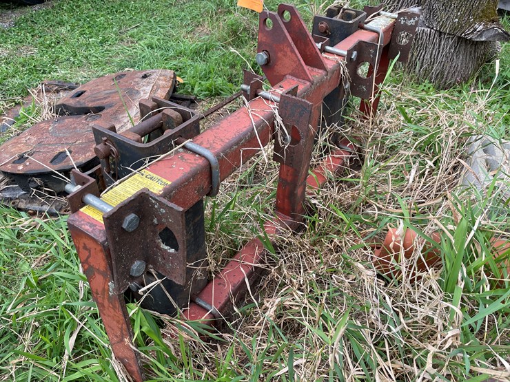 #7122-•-universal-skid-steer-mount-image-3