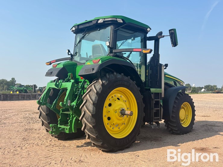 2024-john-deere-8r-250-image-5