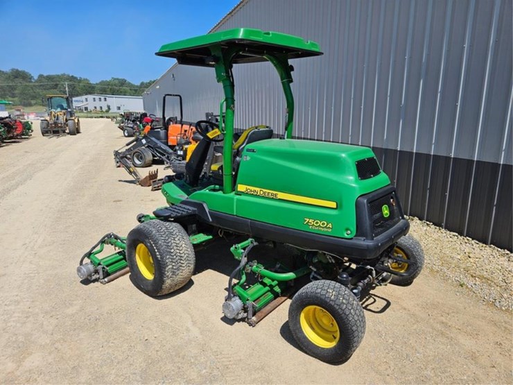 john-deere-7500-image-3