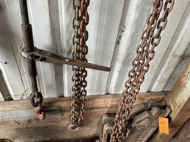 #7143-•-2-chains-and-1-binder-image-7