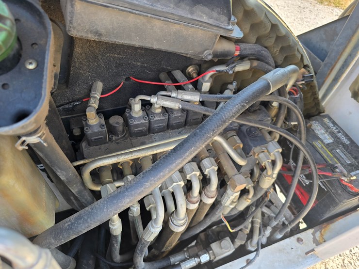 2003-bobcat-328d-image-70
