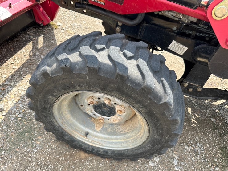 mahindra-1626-image-9