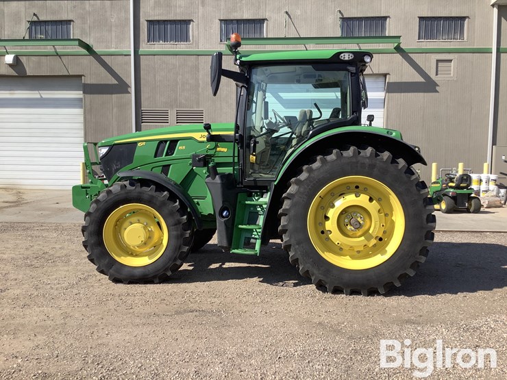 2023-john-deere-6r-155-image-8