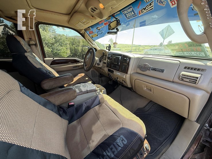 2006-ford-f350-sd-king-ranch-image-21