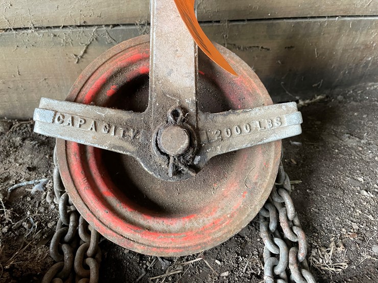 #7141-•-2000-pound-capacity-chain-block-and-tackle-image-4