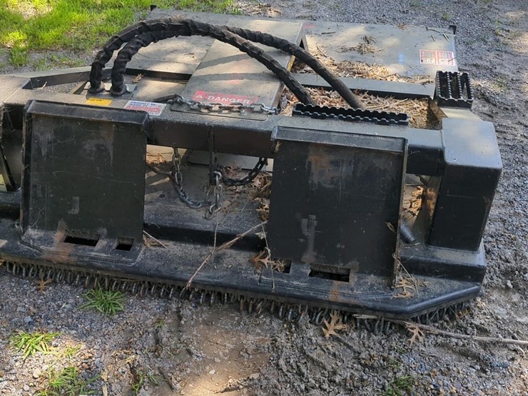brush-wolf-6600-skid-steer-attachment,-66"-image-3