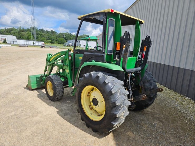 john-deere-4720-image-4