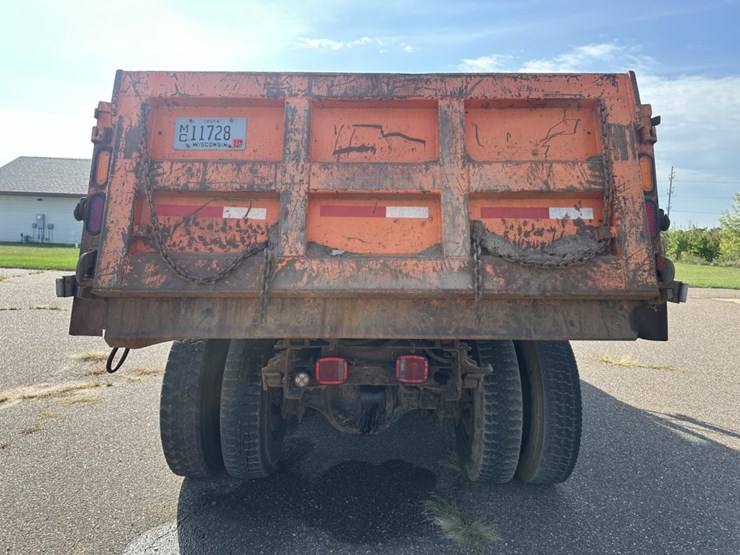 2000-caterpillar-3126-image-4