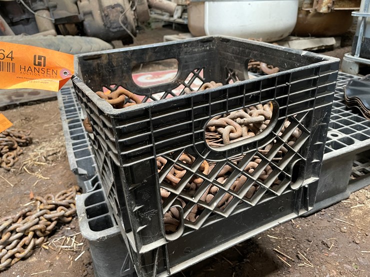 #7164-•-contents-of-milk-crate-image-2