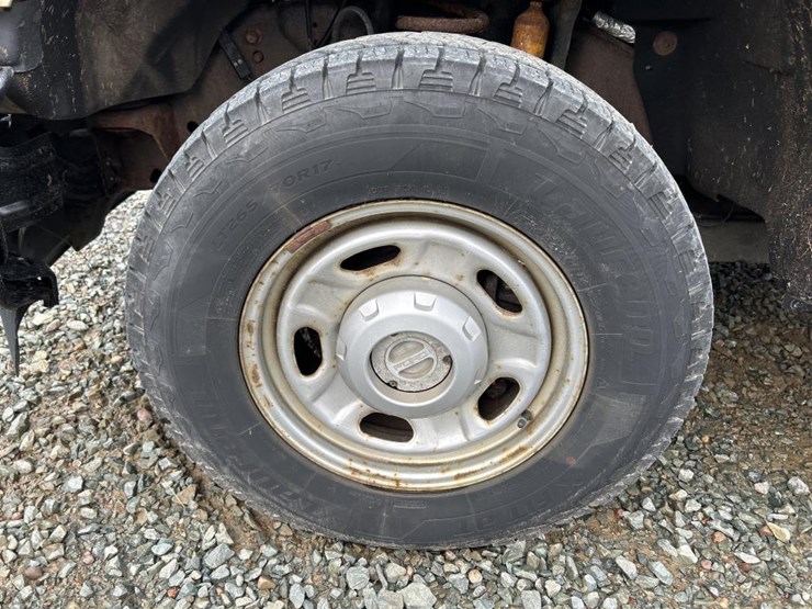2011-ford-f250-image-55