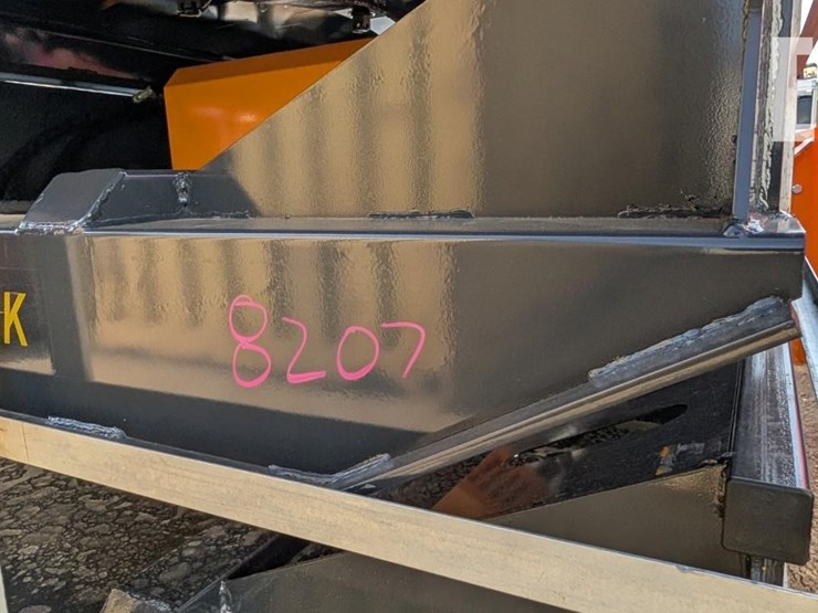 2025-wolverine-bc-13-72w-brush-cutter-image-1