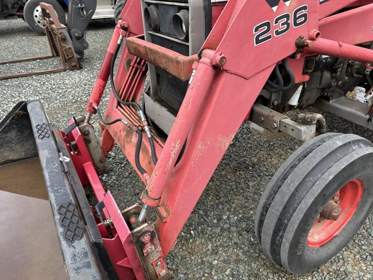 massey-ferguson-260-image-16