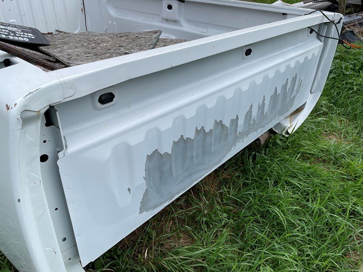 #7127-•-8'-chevy-truck-box-image-9