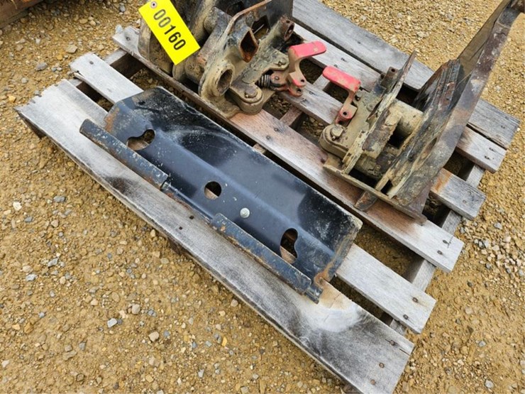 deere-324j-image-11