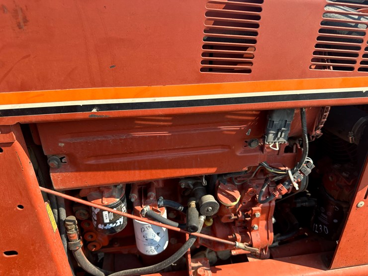 2004-ditch-witch-3700-image-31