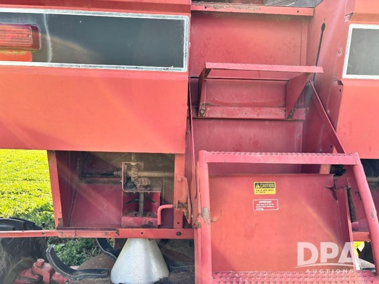 case-ih-1680-image-43