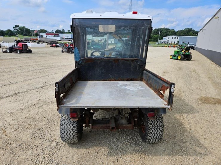 bobcat-2300-image-4