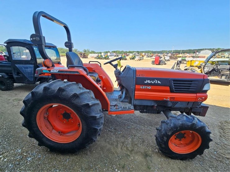 kubota-l3710-image-6