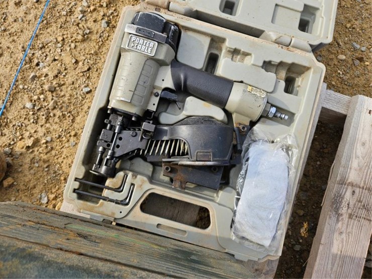 john-deere-12-image-3