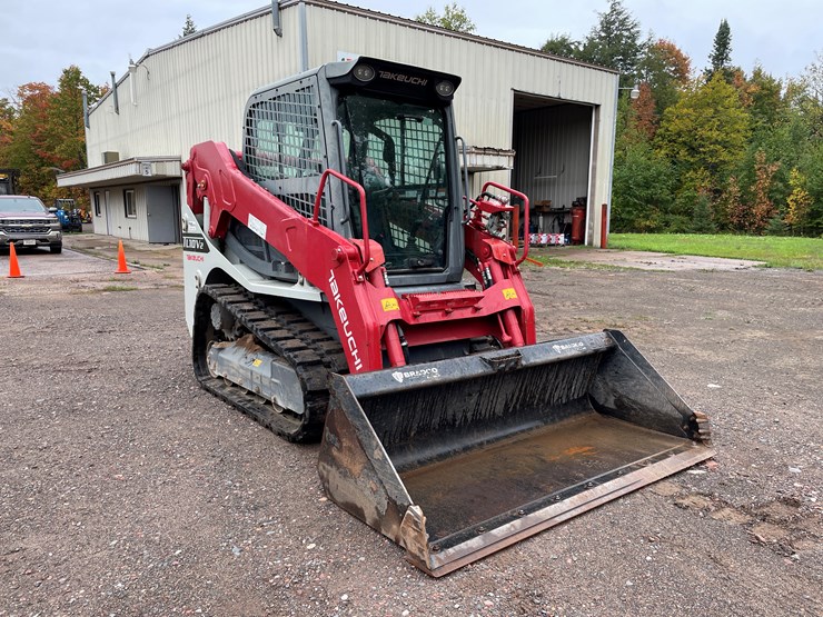 2020-takeuchi-tl10v2-image-3