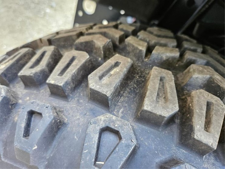 john-deere-x738-image-33