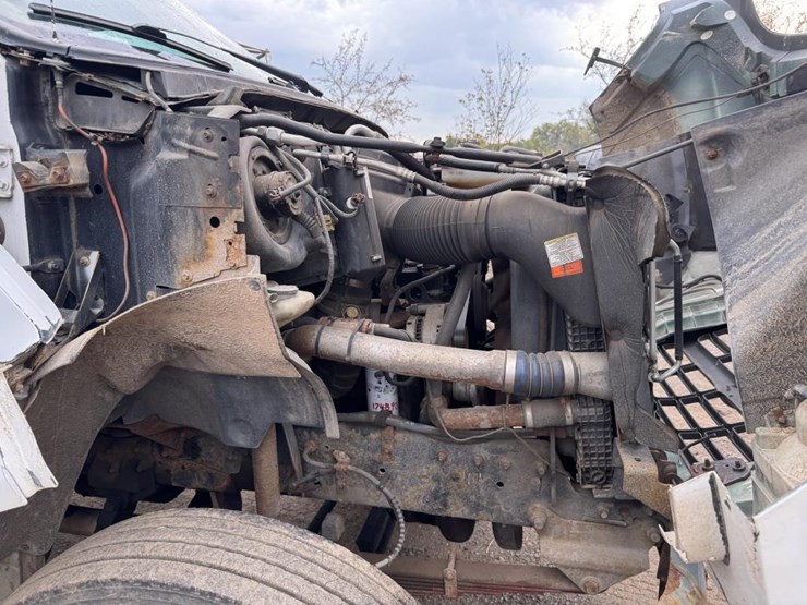 2003-ford-f650-image-50