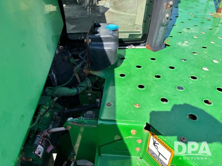 2019-john-deere-f4365-image-89
