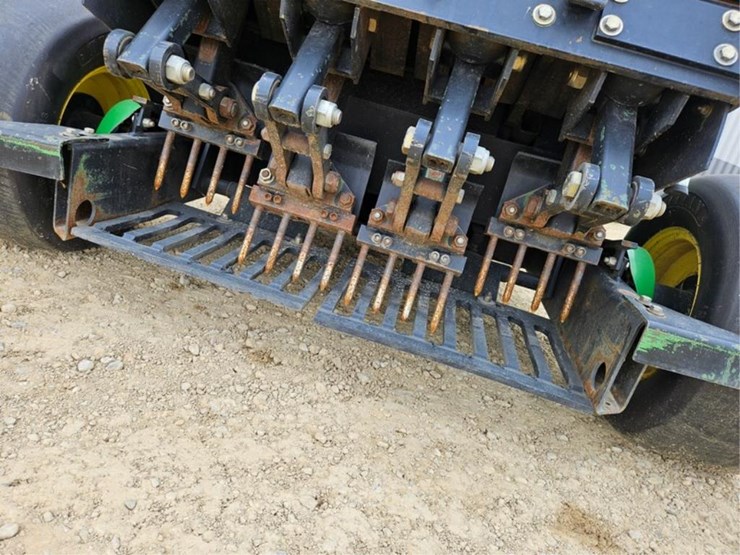 john-deere-800-image-12