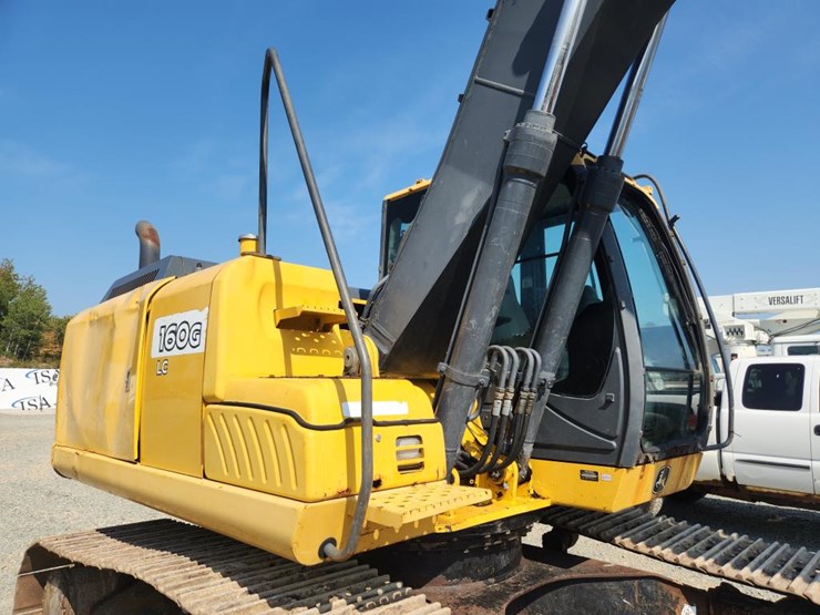 deere-160g-lc-image-27
