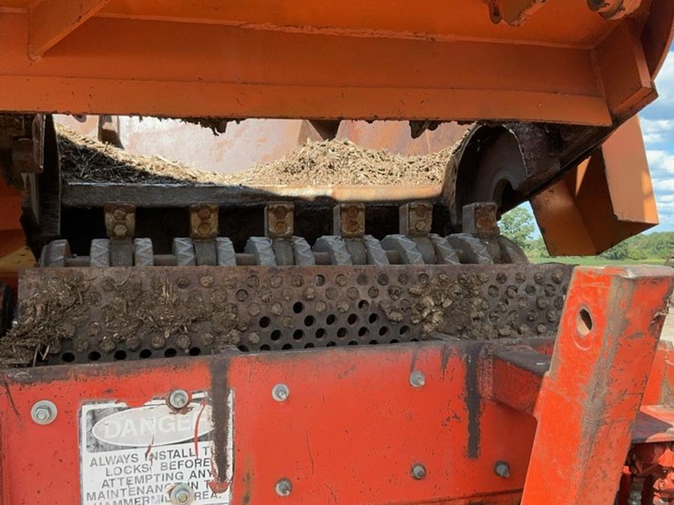 john-deere-12-image-62