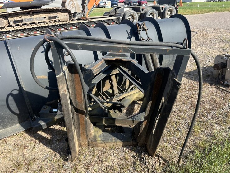 2000-caterpillar-3126-image-75