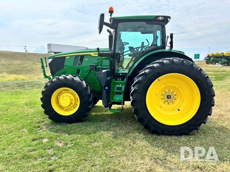 2023-john-deere-6r-175-image-13