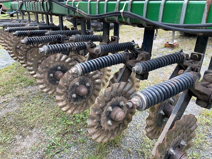 #7102-•-great-plains-grain-drill-no-till-drill-image-18