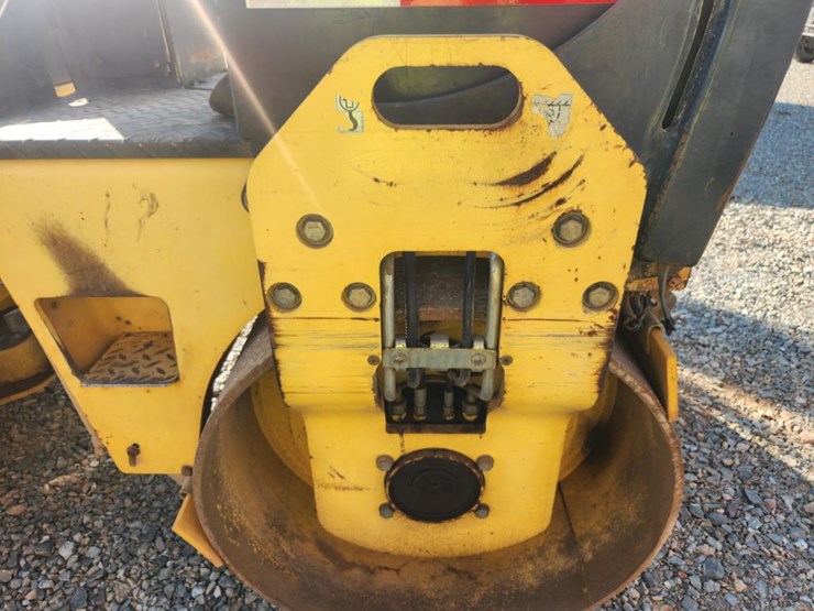 2011-bomag-bw138ad-image-18