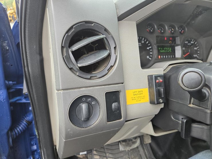 2009-ford-f550-image-59