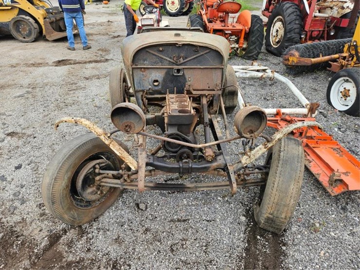 ford-tractor-image-8